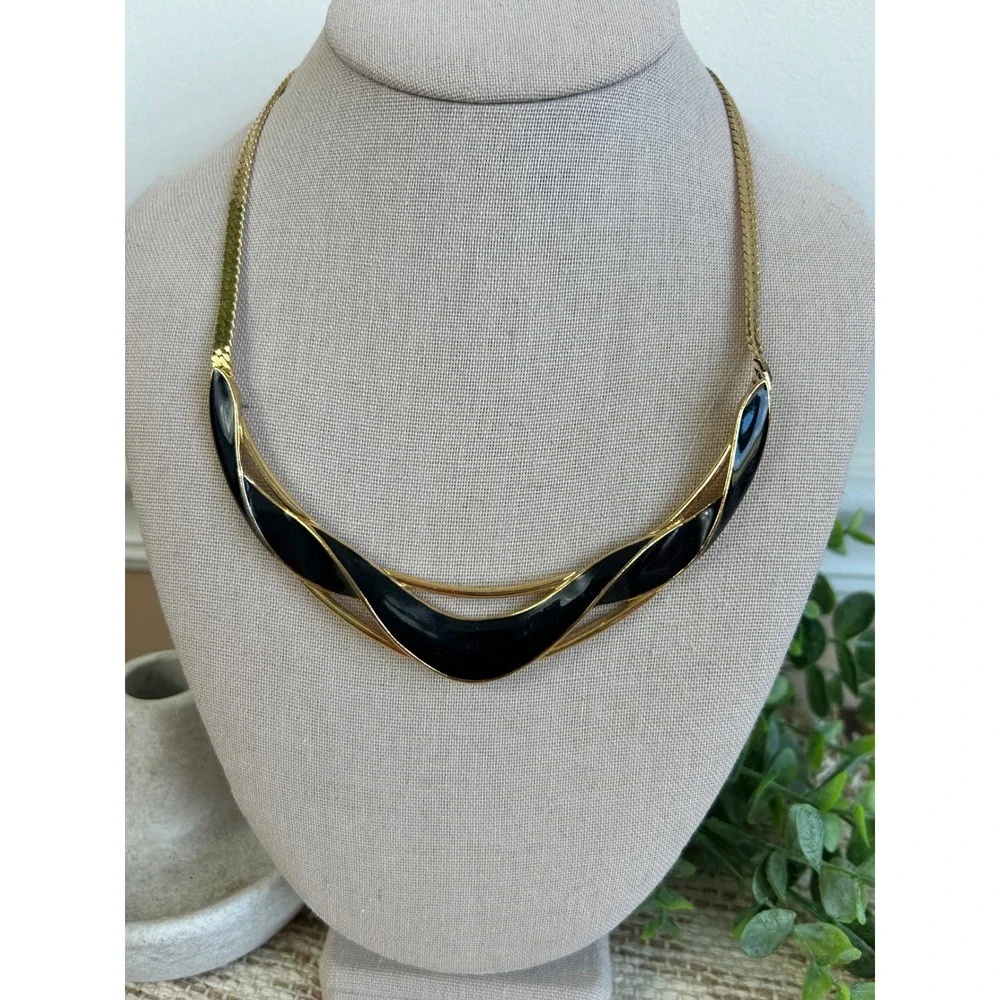 Vintage Napier Gold Tone Black Enamel Modernist Collar Herringbone Necklace